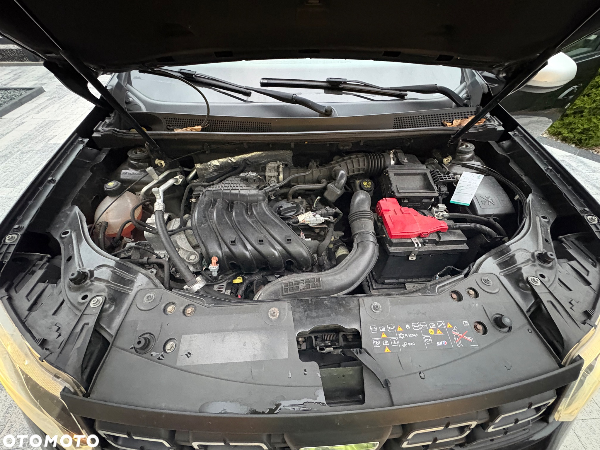 Dacia Duster 1.6 SCe Comfort - 36
