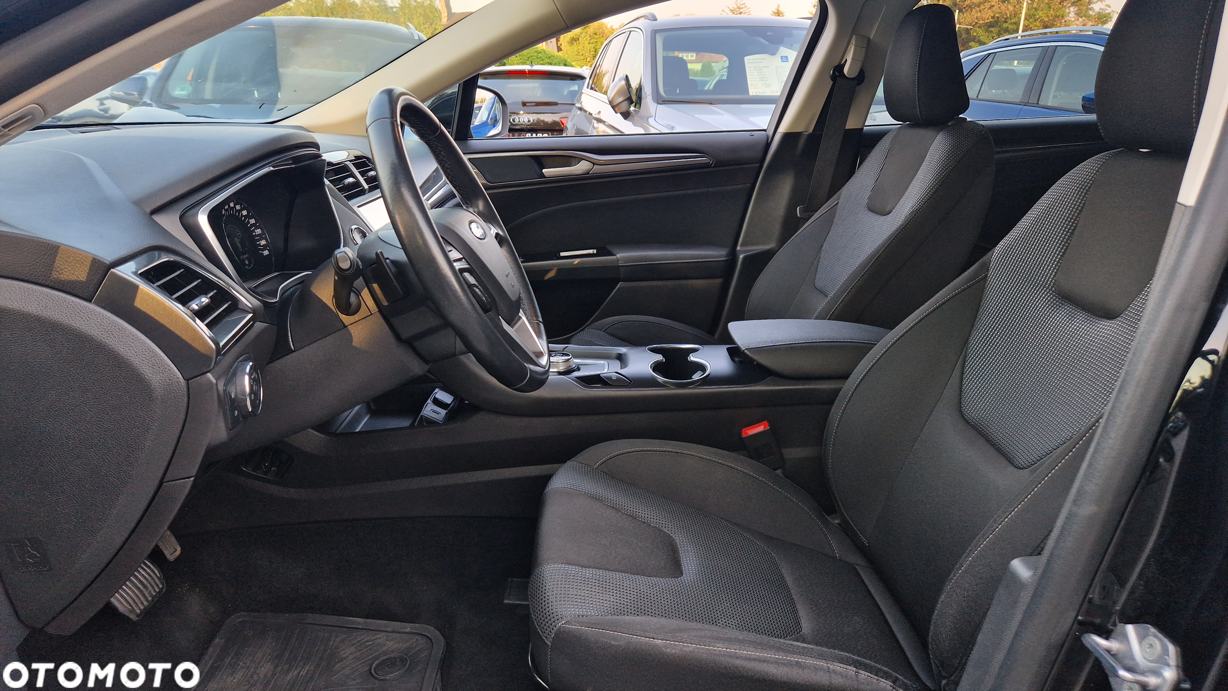 Ford Mondeo 2.0 EcoBlue Edition - 32