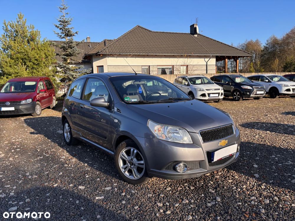 Chevrolet Aveo 1.4 LT - 21