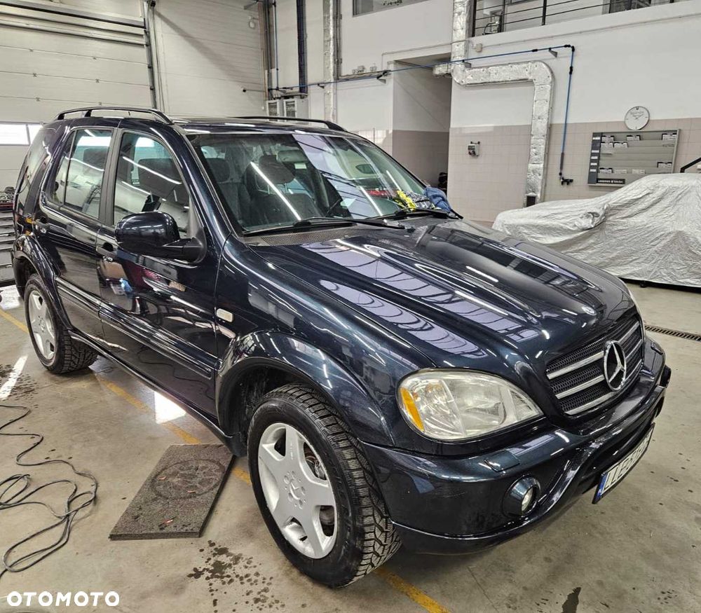 Mercedes-Benz ML - 1