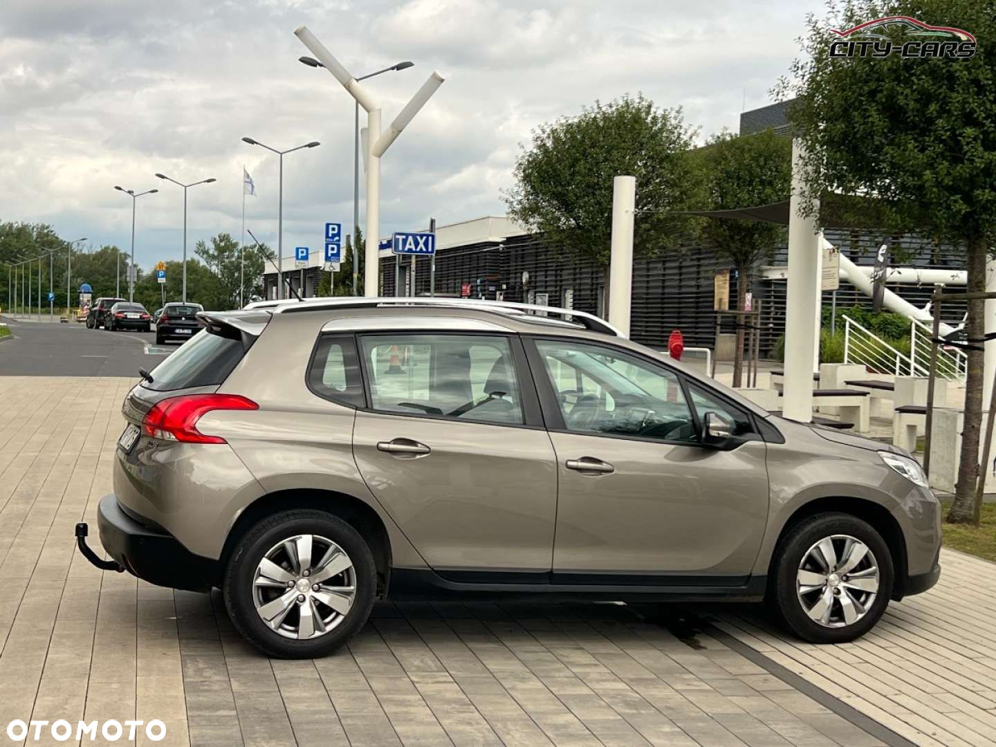 Peugeot 2008 - 30