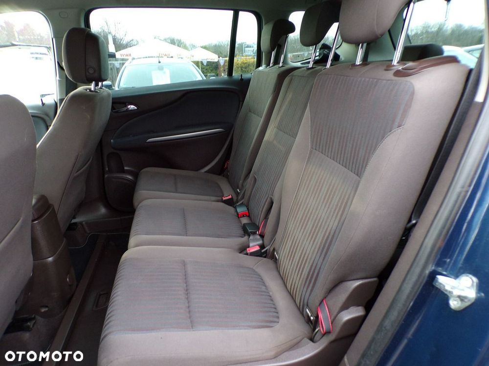 Opel Zafira - 23