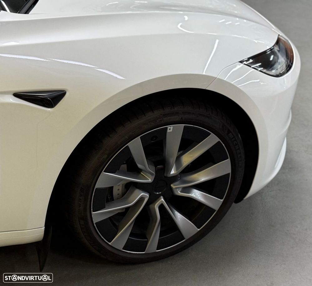 Tesla Model 3 Tração Traseira Premium - 25
