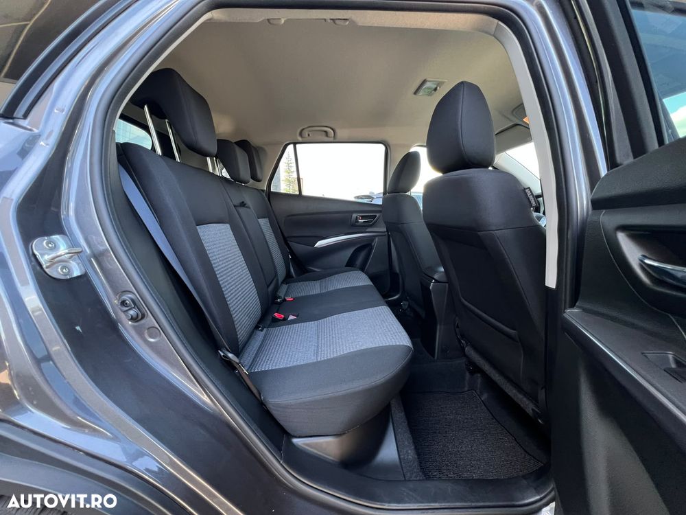 Suzuki S-Cross 1.5 HEV Passion - 16