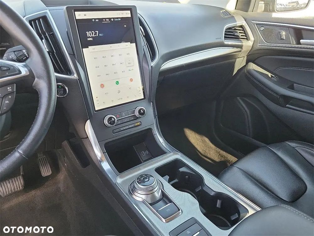 Ford Edge - 9