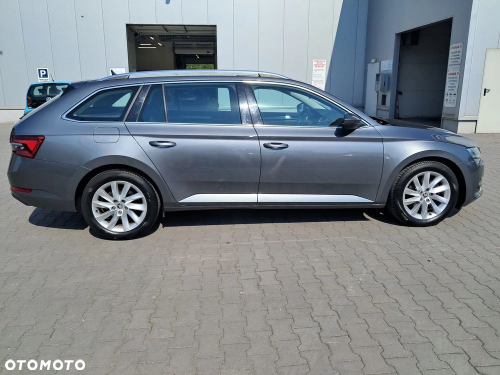 Skoda Superb 2.0 TDI SCR Ambition DSG - 7