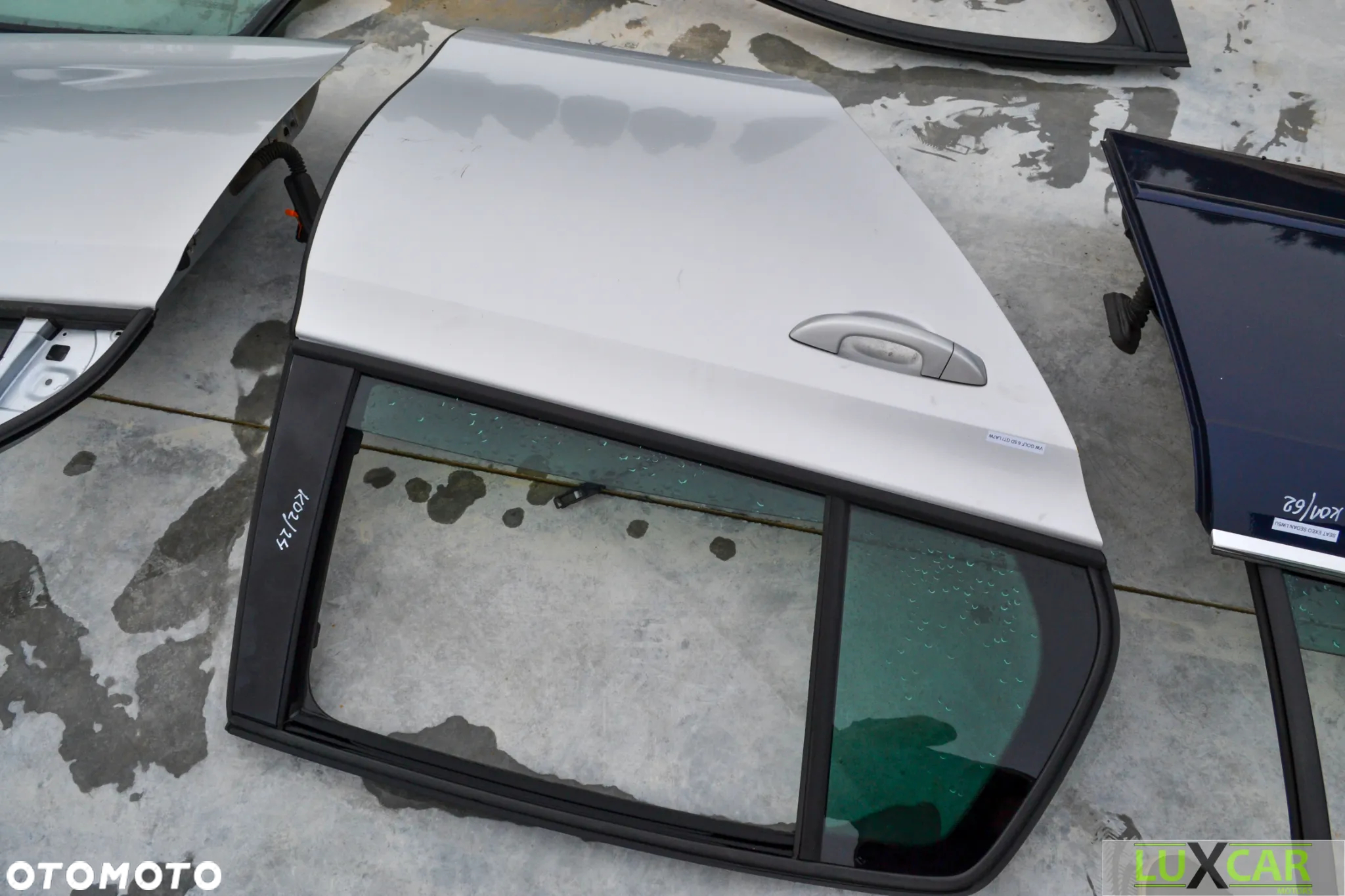VW GOLF VI 6 GTI 5D DRZWI LEWE TYŁ TYLNE SREBRNE LA7W K02/24 - 7