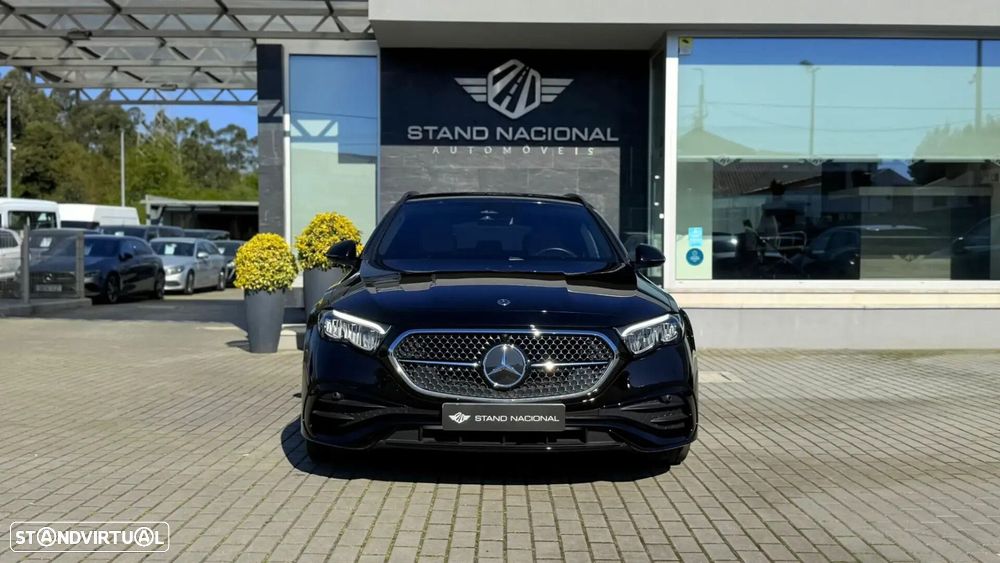 Mercedes-Benz E 300 de AMG Line - 4