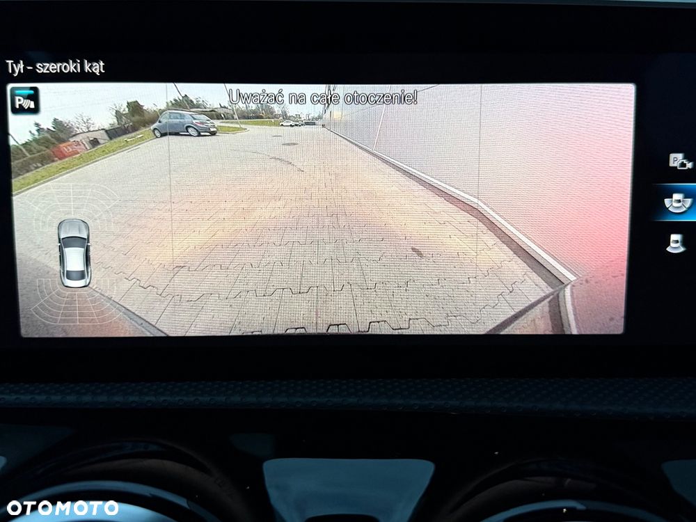 Mercedes-Benz CLA 180 7G-DCT Progressive Line Advanced - 16