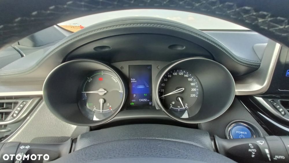 Toyota C-HR Style Selection - 12