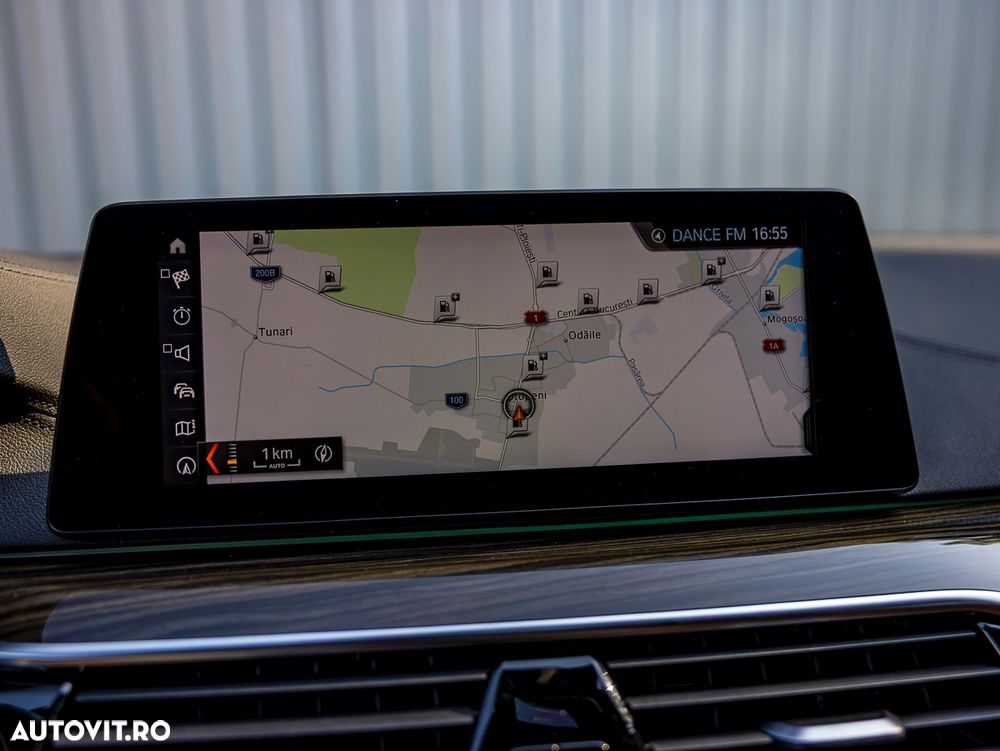 BMW Seria 5 530i Aut. Luxury Line - 18