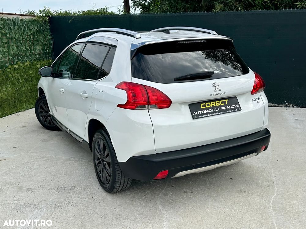 Peugeot 2008 - 4