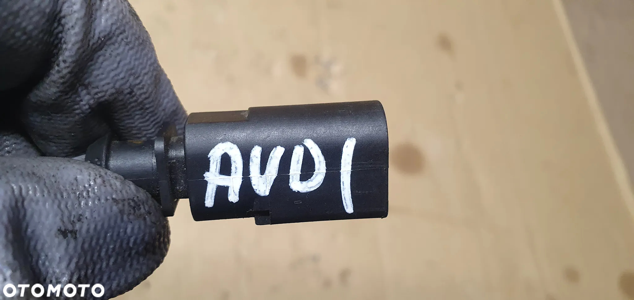 Czujnik temperatury spalin sonda Audi A8 D3 4.2 TDI 057906088 - 9