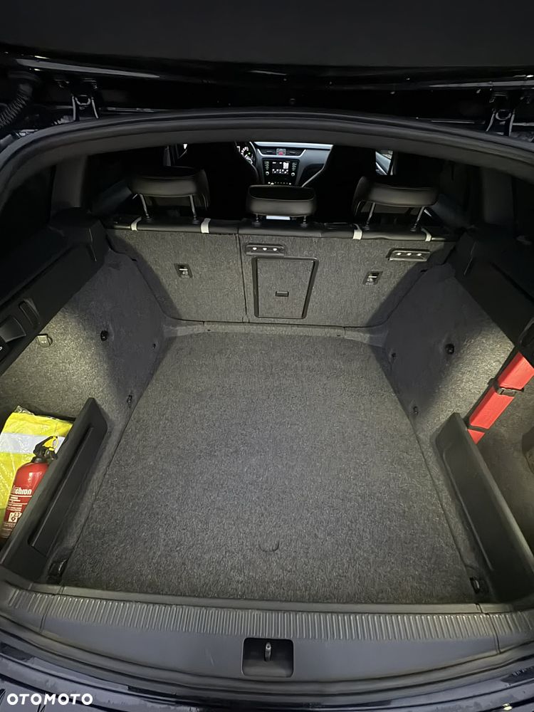 Skoda Octavia 2.0 TDI RS DSG - 14