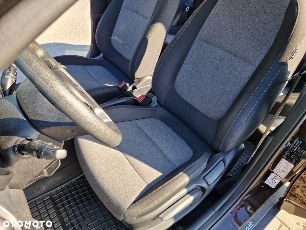 Kia Stonic 1.4 L - 22