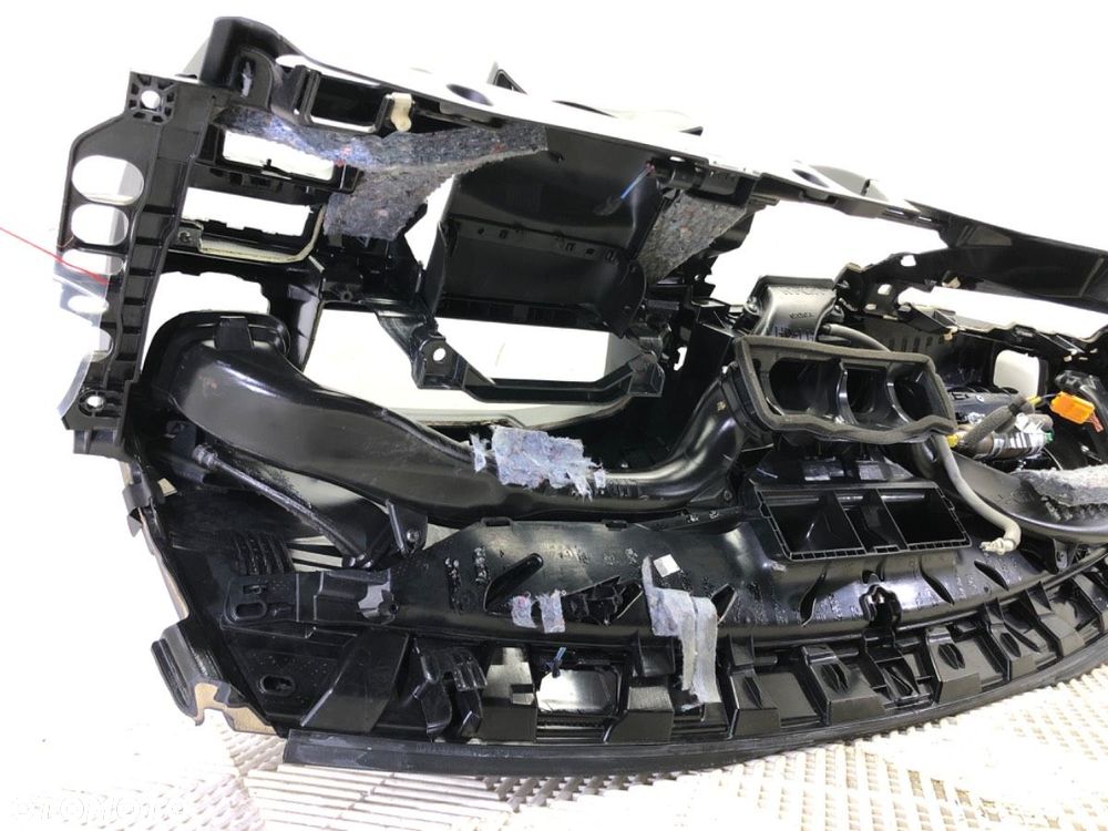 KOKPIT  VOLVO V60 I (155, 157) 2010 - 2018 D3 / D4 120 kW [163 KM] olej napędowy 2010 - 2014 - 8