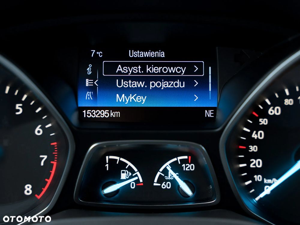 Ford Kuga 1.5 EcoBoost 2x4 SYNC - 28