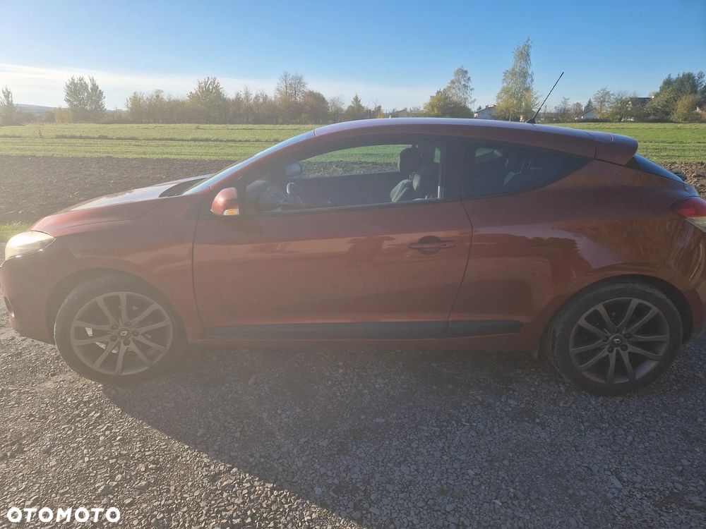 Renault Megane - 2
