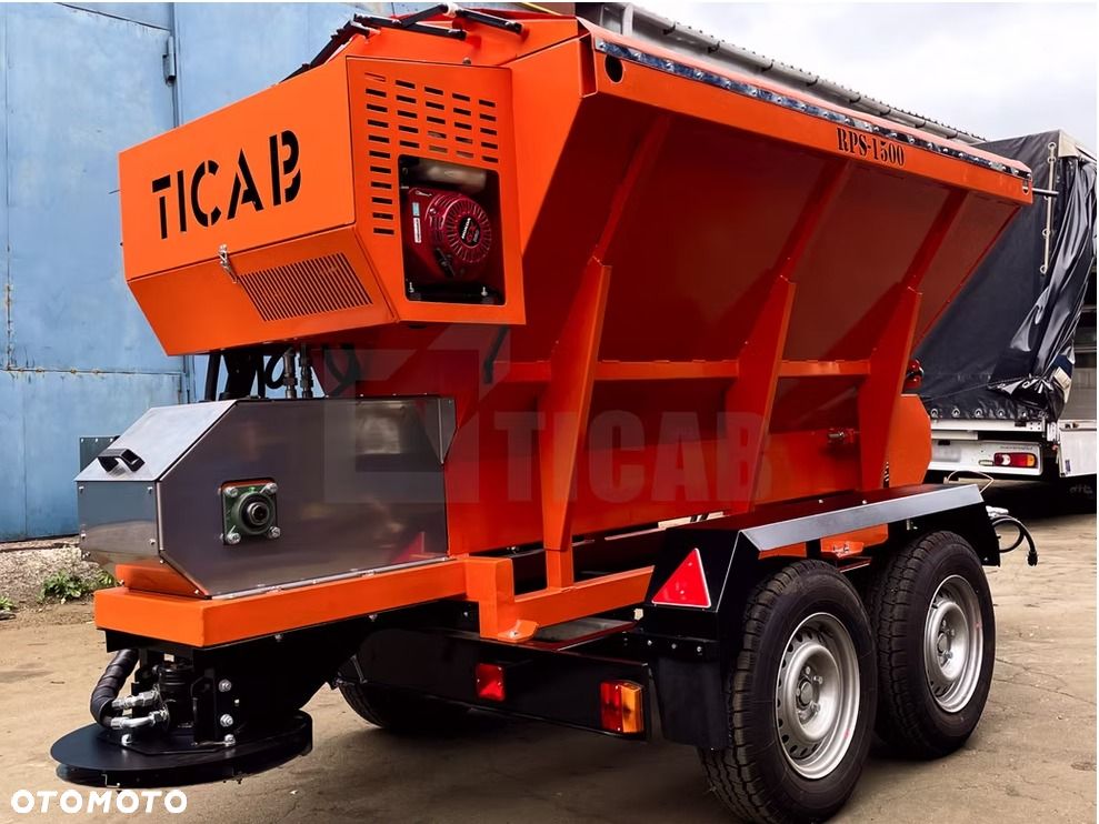 TICAB rozsiewacz piasku i soli 1.5M3 - 6