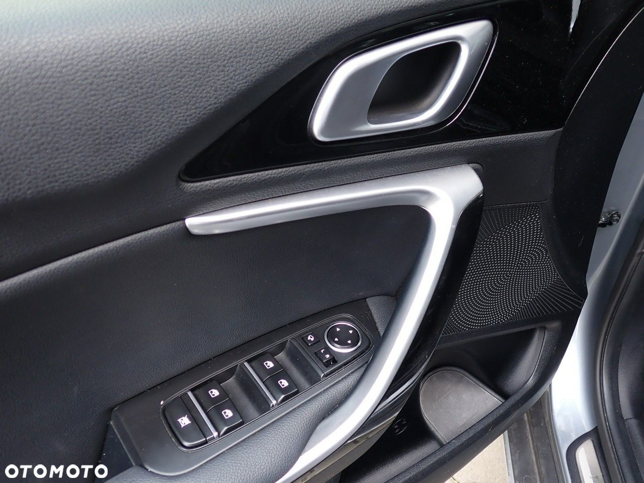 Kia XCeed - 22