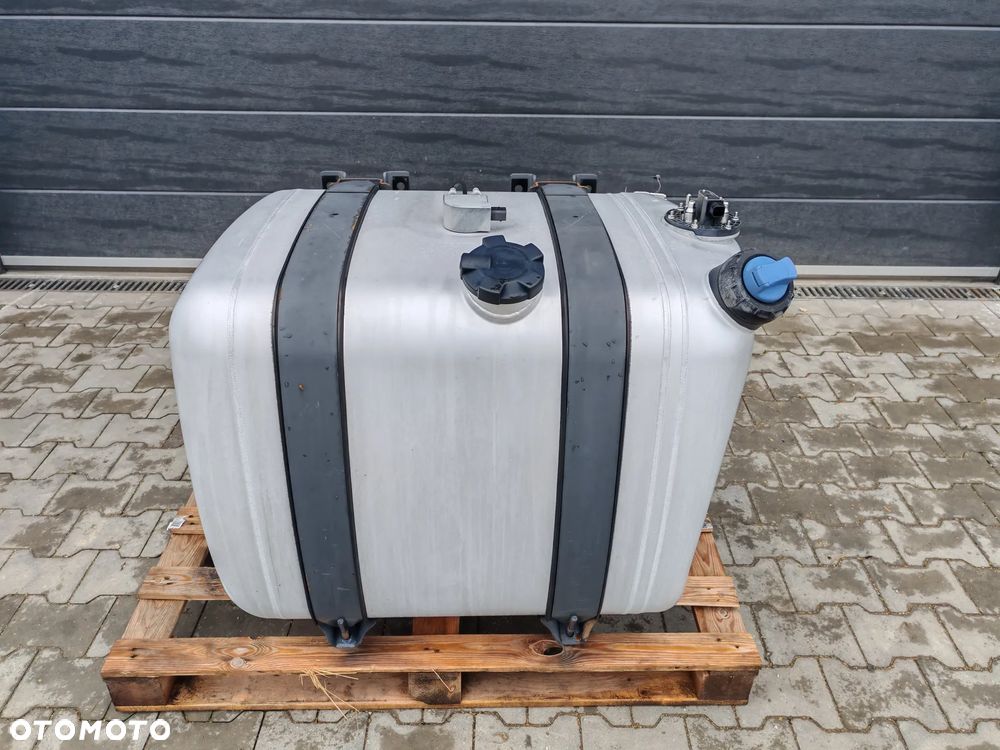 ZBIORNIK PALIWA 90CM MERCEDES ACTROS AROCS ATEGO A9604704101 300l - 1