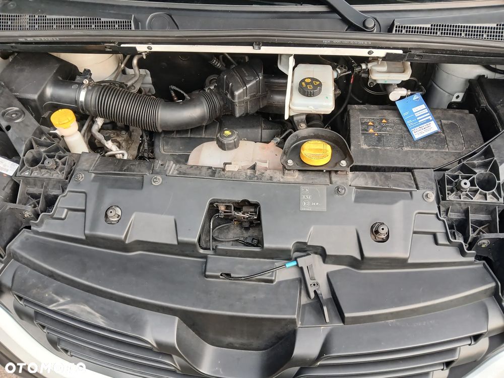 Renault Trafic - 17