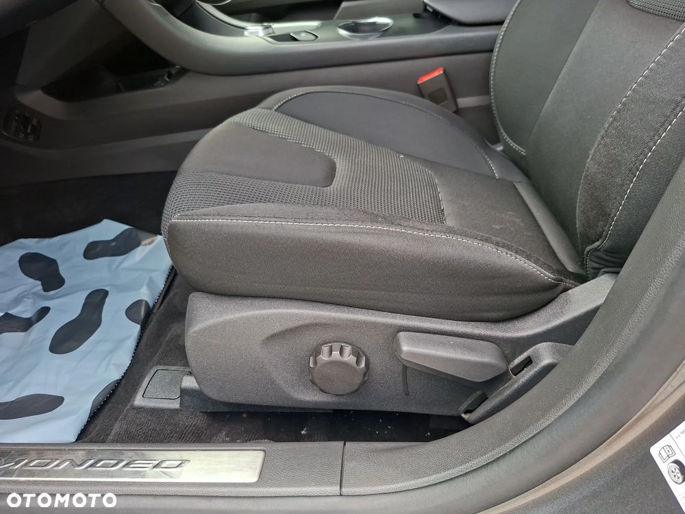 Ford Mondeo 2.0 EcoBlue Titanium - 12