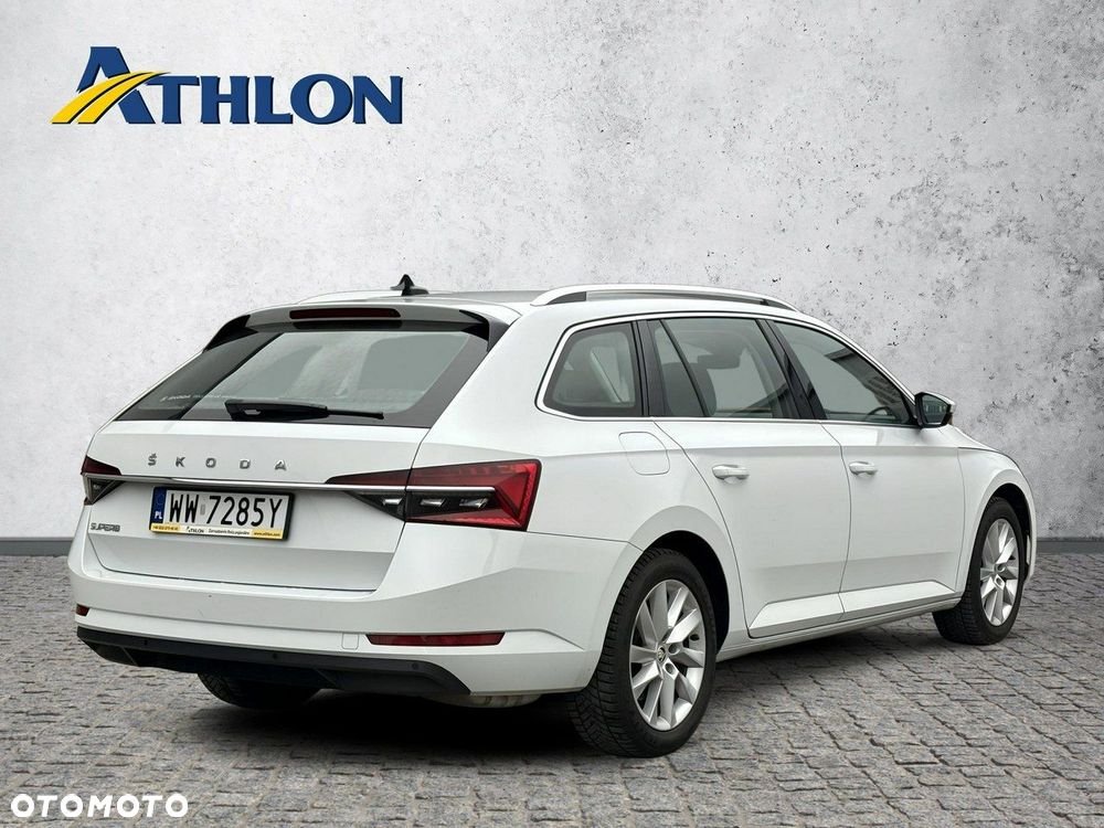 Skoda Superb 2.0 TSI Ambition DSG - 5