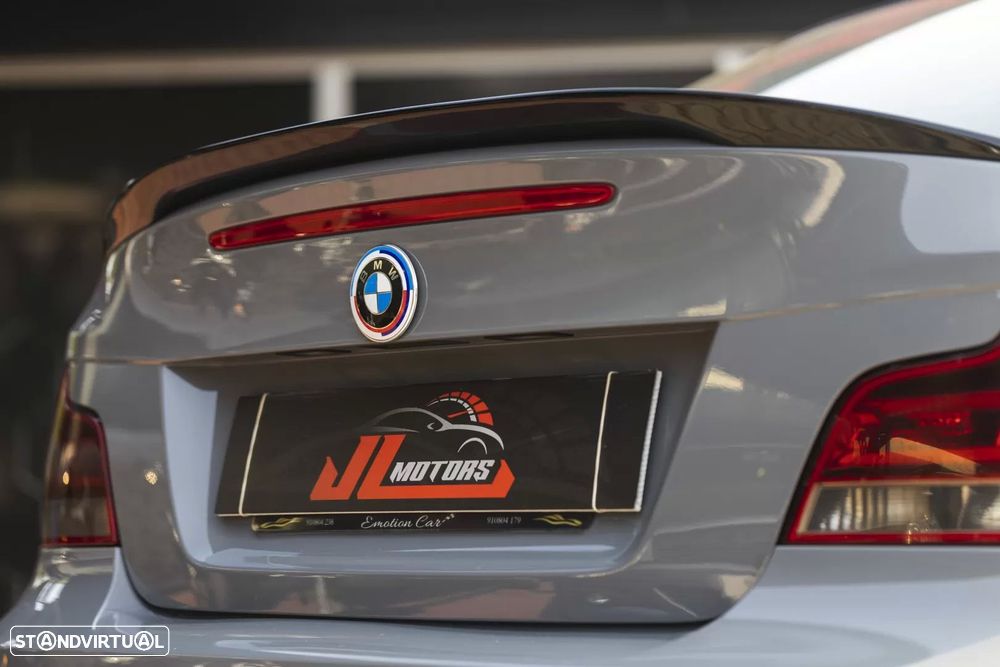 BMW 118 d Pack M - 37