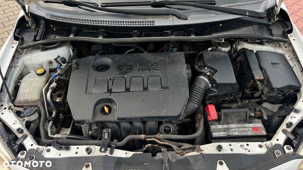 Toyota Corolla 1.6 Life - 6