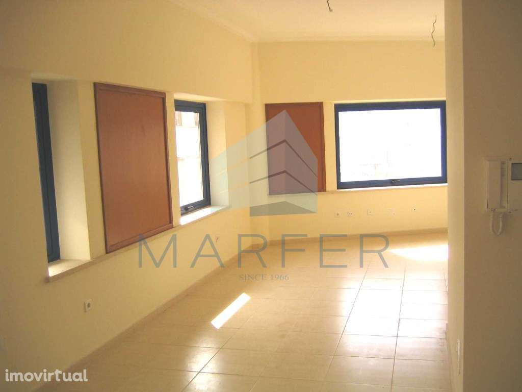 Escritório na Baixa - Grande imagem: 2/7