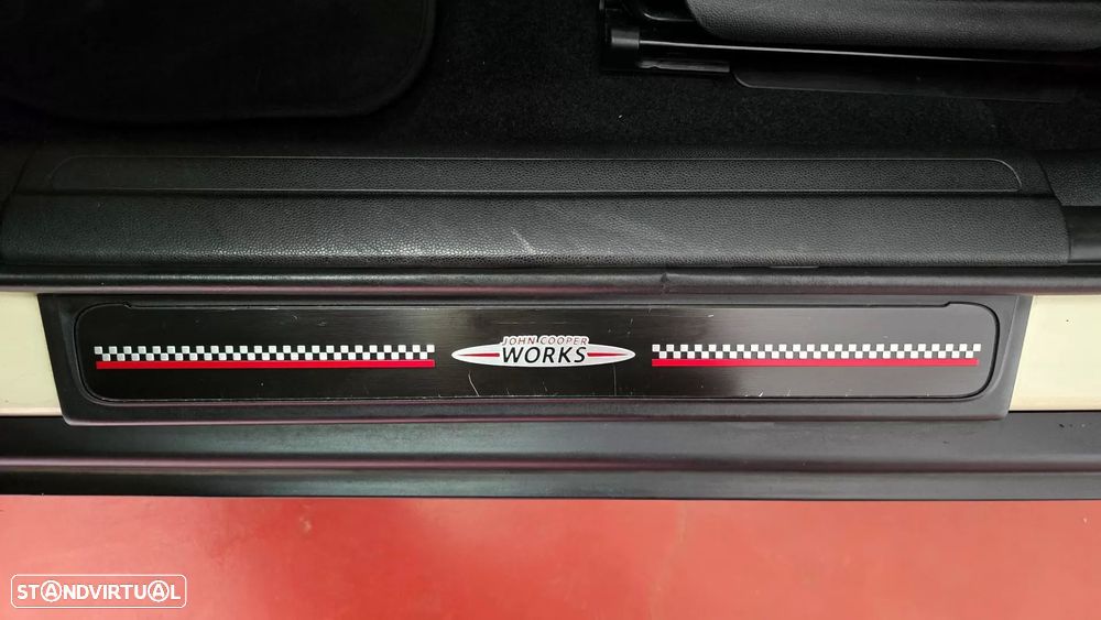 MINI Clubman One D 4Business — fotografia 18