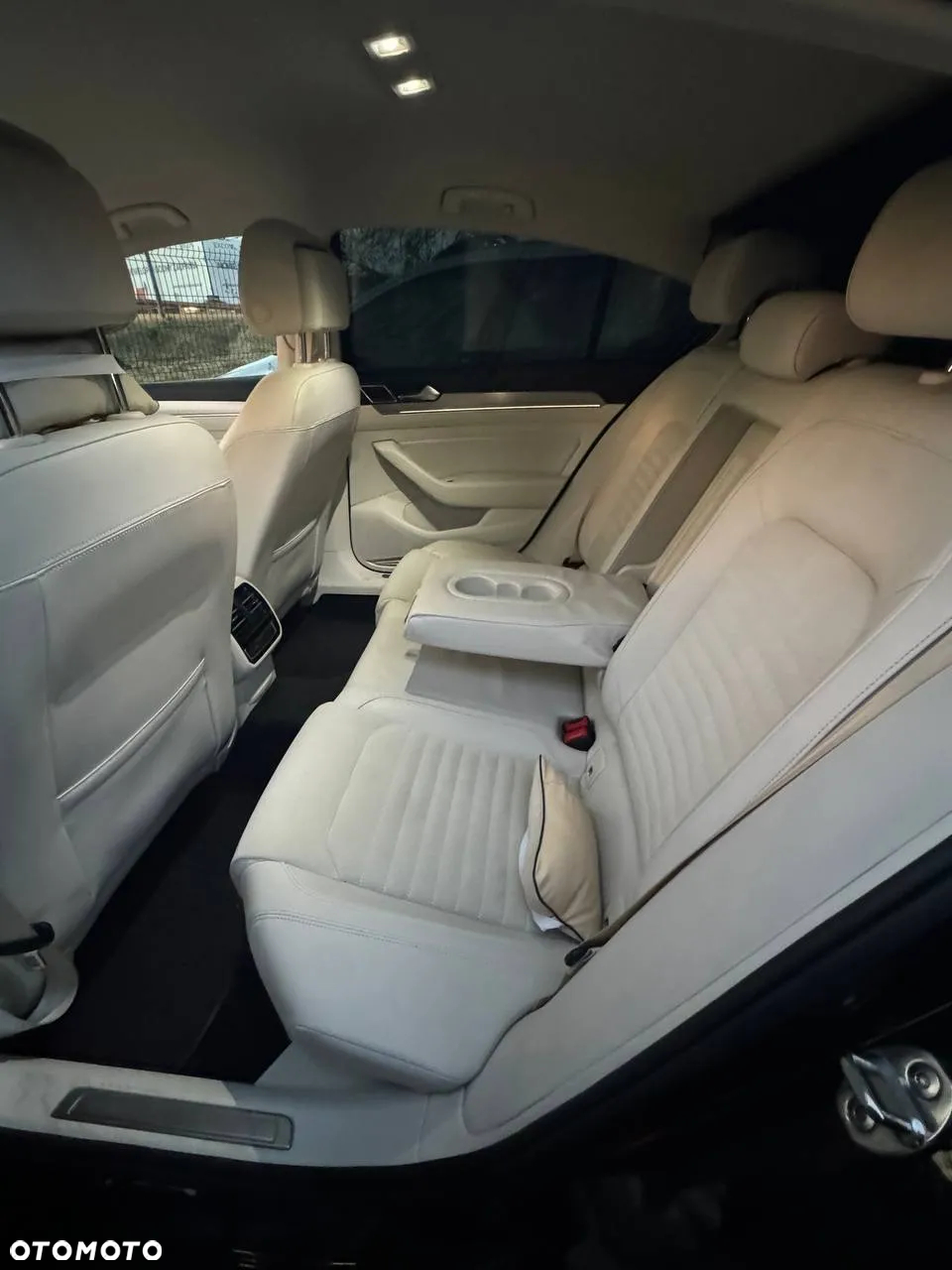 Volkswagen Passat 2.0 TDI BMT Highline DSG7 - 19