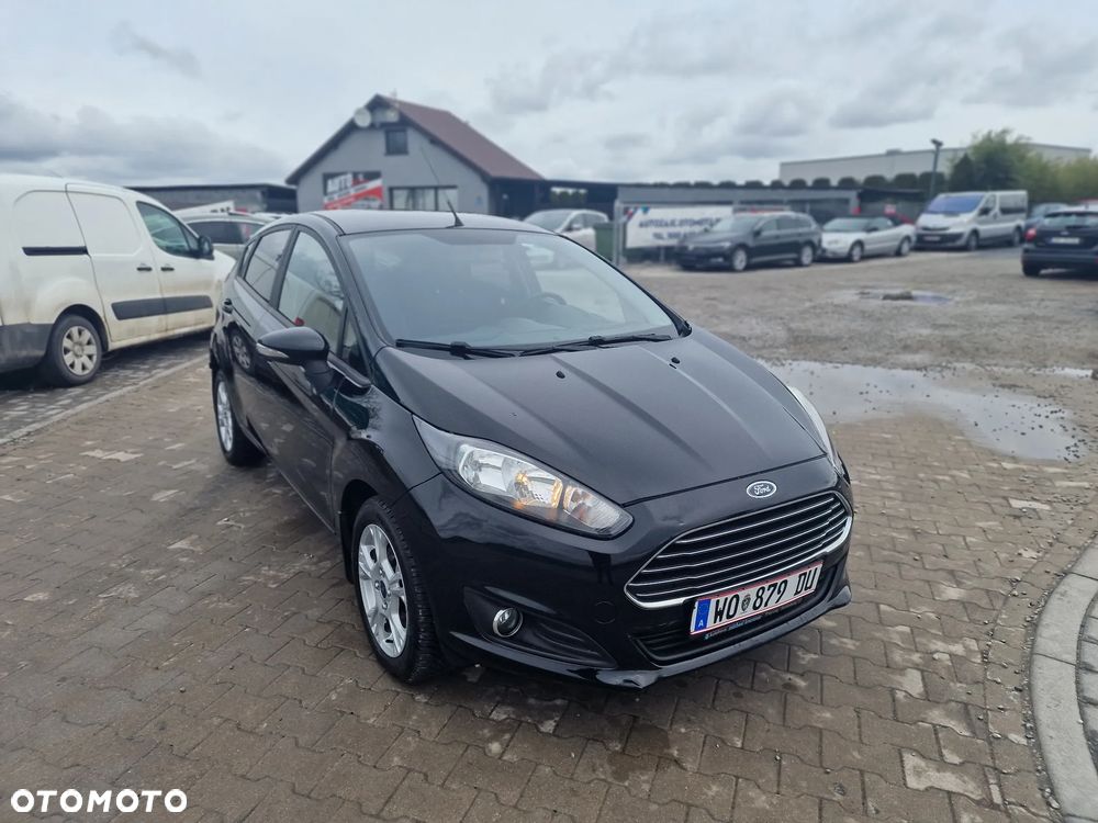 Ford Fiesta 1.25 Celebration - 6