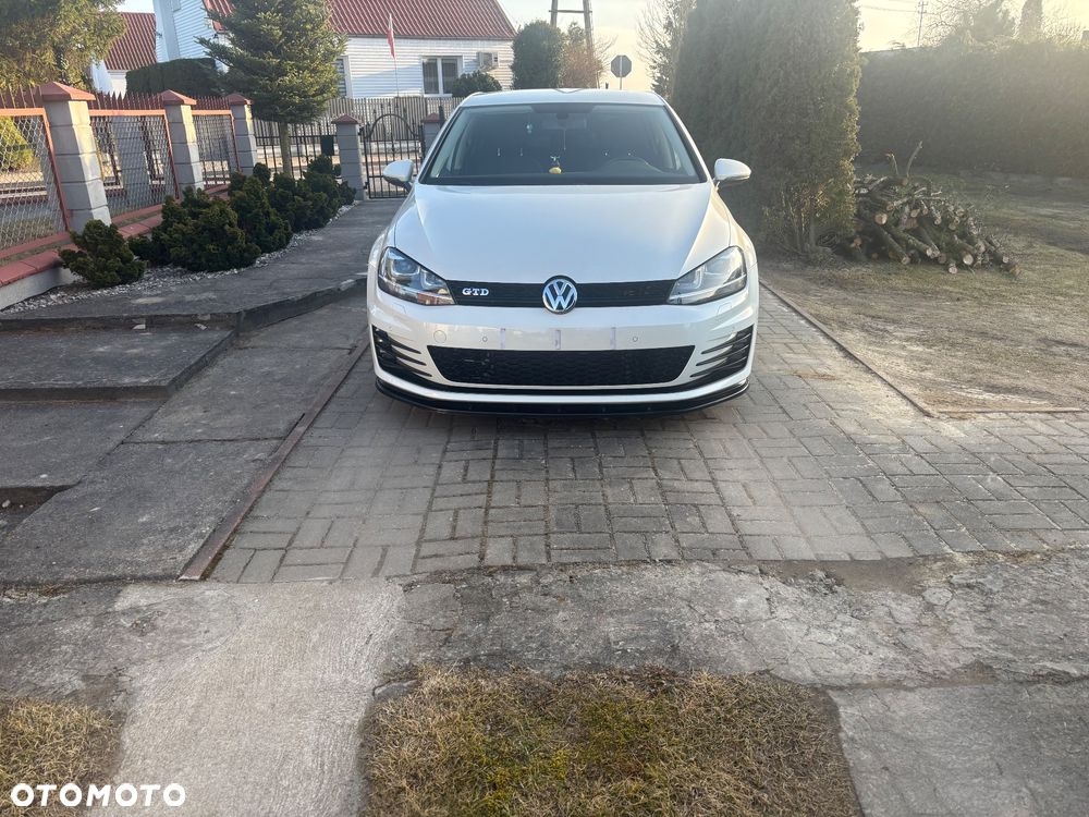 Volkswagen Golf 1.6 TDI 4Motion BlueMotion Technology Lounge - 10