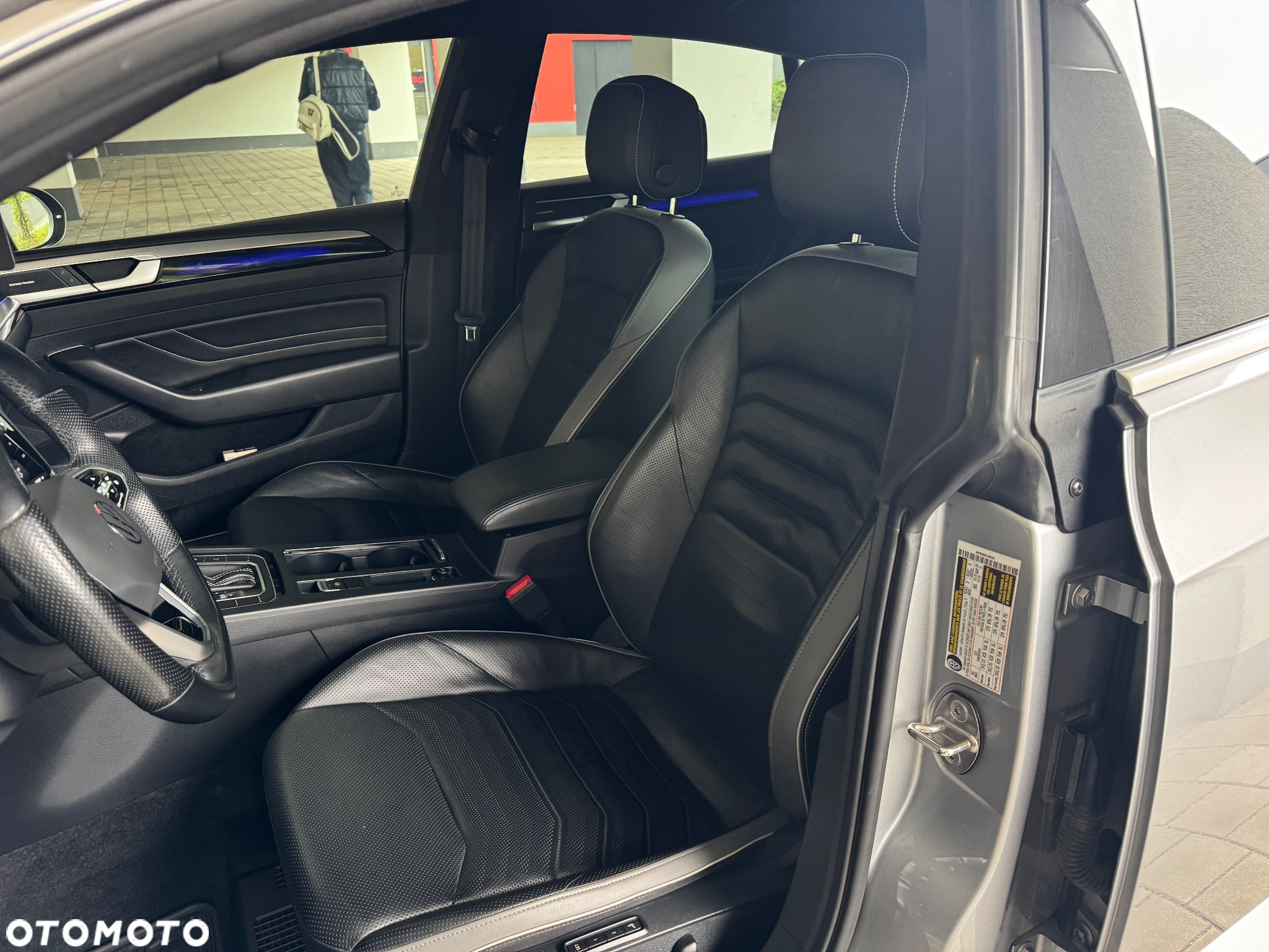 Volkswagen Arteon 2.0 TSI OPF 4Motion DSG R-Line - 19