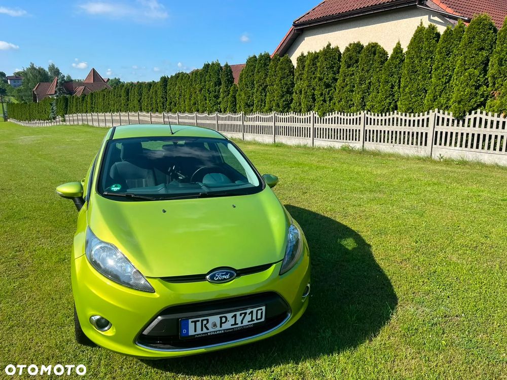Ford Fiesta 1.4 Champions Edition - 22