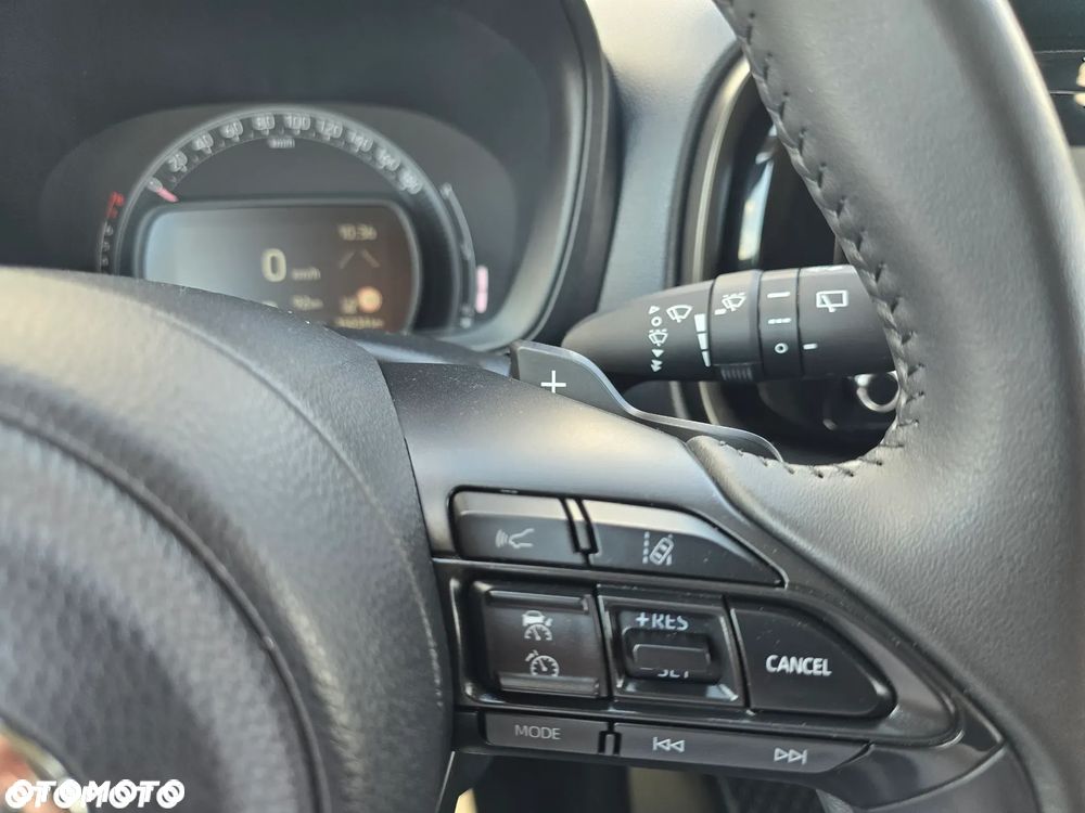 Toyota Aygo X 1.0 VVT-i Comfort CVT - 24