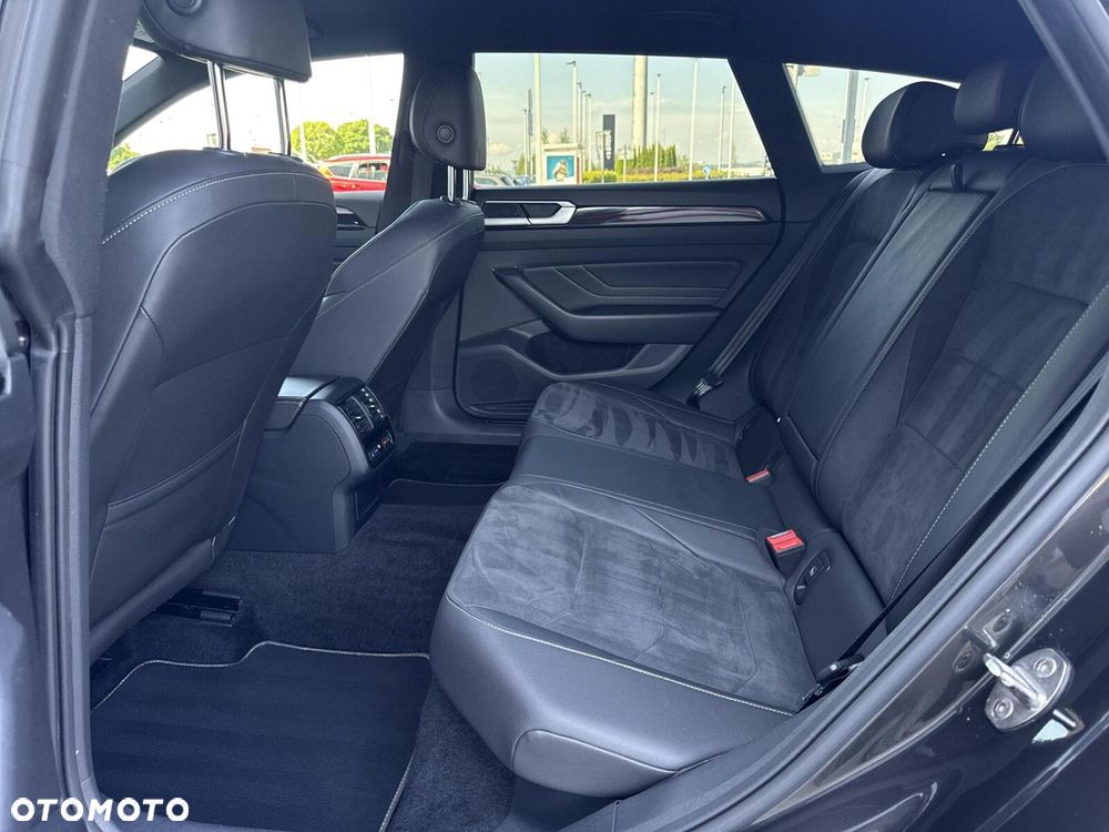 Volkswagen Arteon 2.0 TDI R-Line DSG - 12