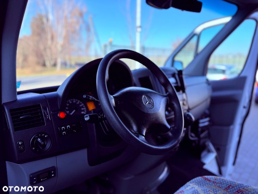 Mercedes-Benz SPRINTER 519CDI - 11