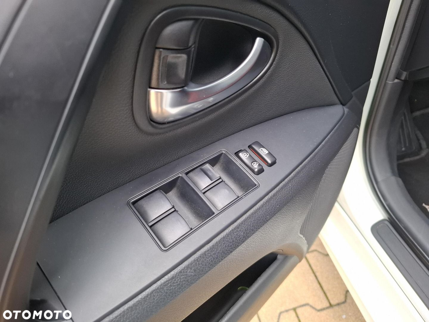 Toyota Avensis 1.8 Selection - 15