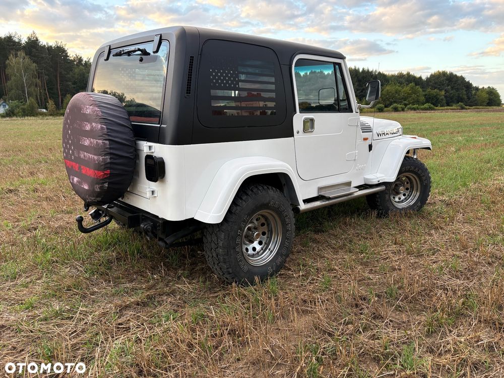Jeep Wrangler 2.5L - 40