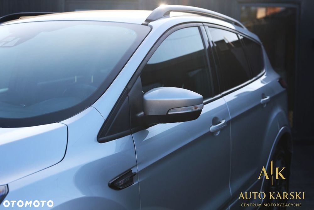 Ford Kuga - 13