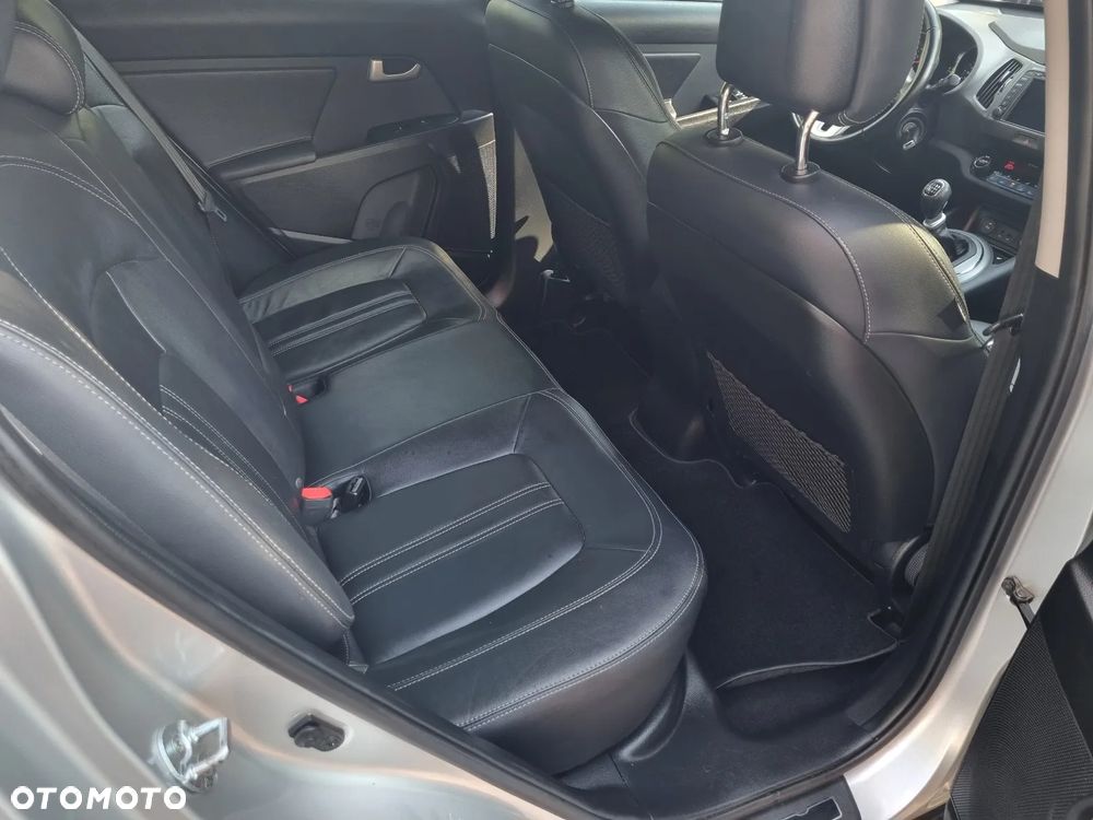 Kia Sportage 1.7 CRDI 2WD Spirit - 13