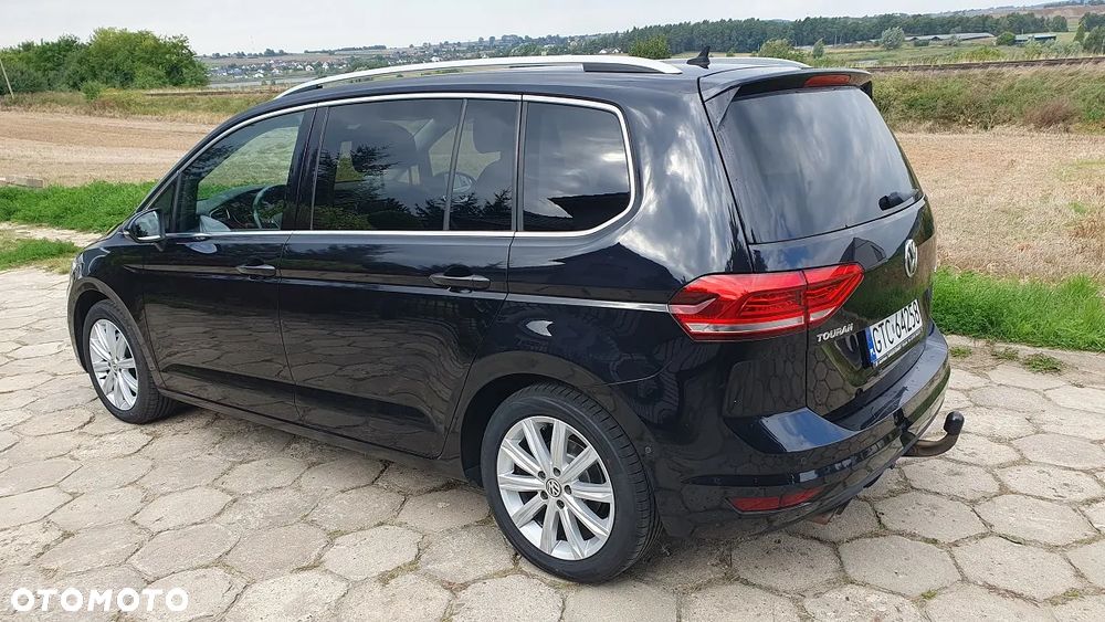 Volkswagen Touran 2.0 TDI SCR Highline - 6