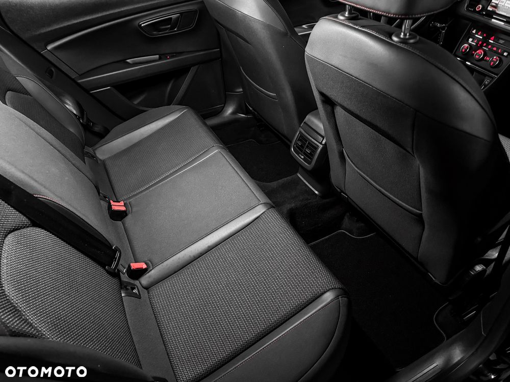 Seat Leon 1.5 EcoTSI Evo FR Black S&S - 34