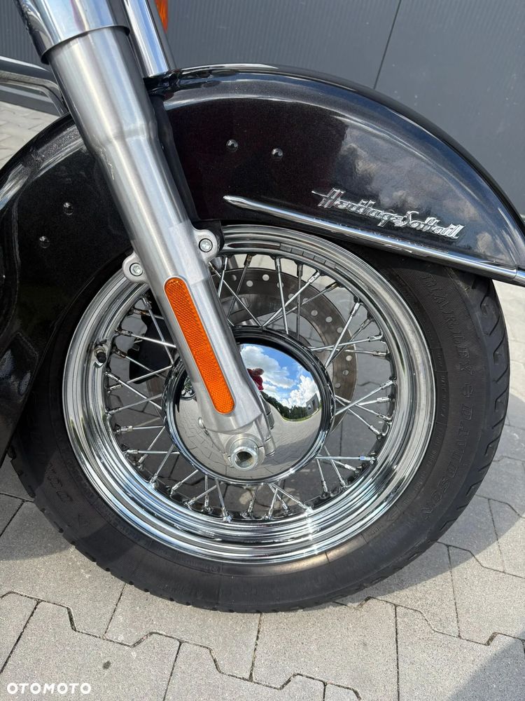Harley-Davidson Softail Heritage Classic - 12