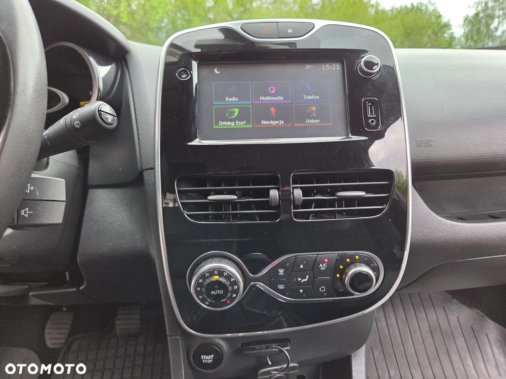 Renault Clio - 27