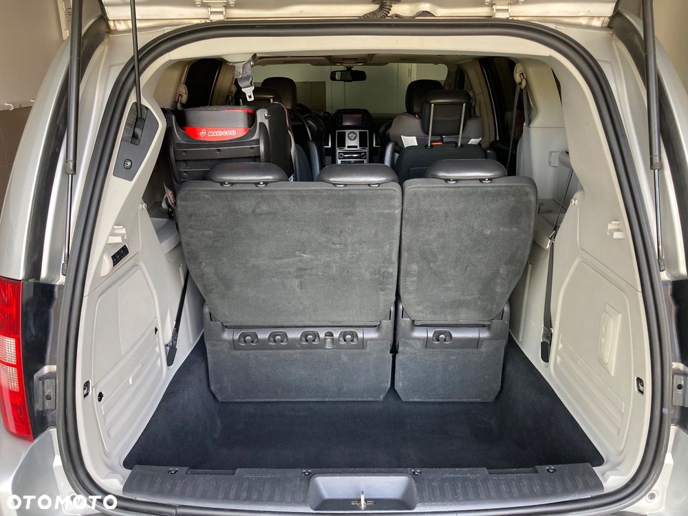 Chrysler Grand Voyager 2.8 CRD Limited - 10