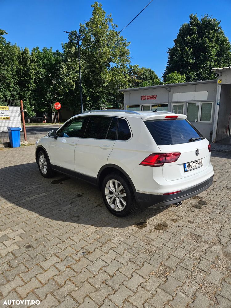 Volkswagen Tiguan 2.0 TDI 4Mot DSG Highline - 11
